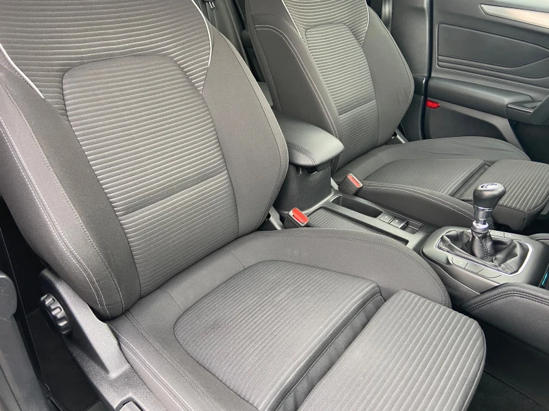 Ford Focus ПОДАРЪК РЕГИСТРАЦИЯ!!!, снимка 12 - Автомобили и джипове - 51911392