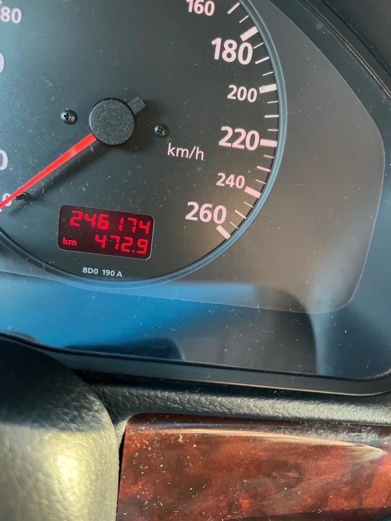 Audi A4 quattro, снимка 7 - Автомобили и джипове - 52108632