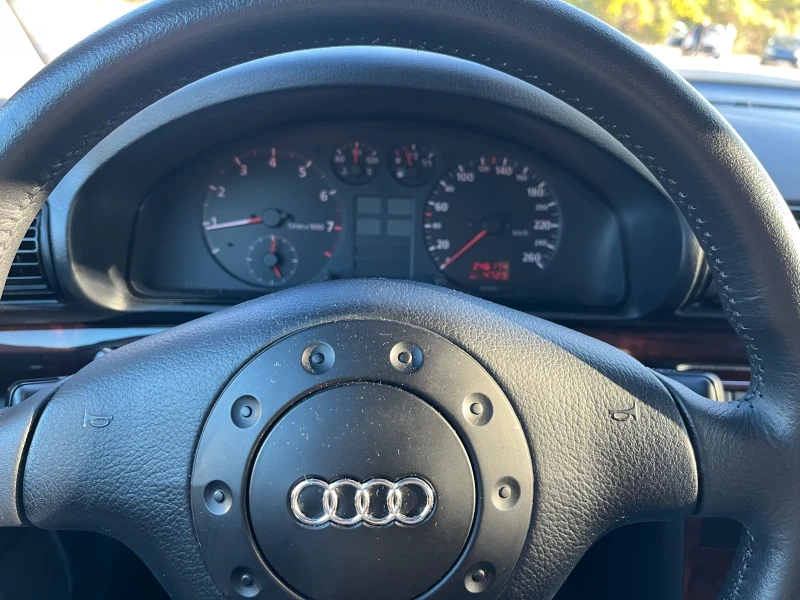 Audi A4 quattro, снимка 6 - Автомобили и джипове - 52108632