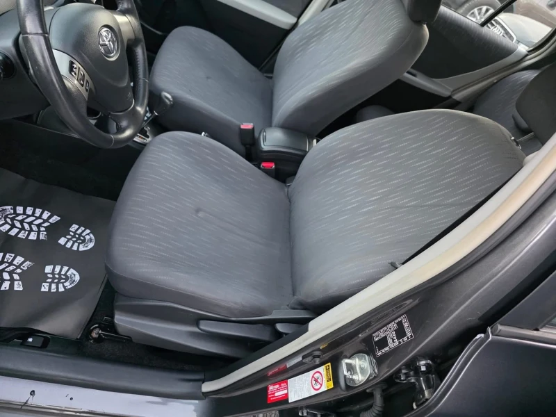 Toyota Yaris 1.4D4D 90K.C. / АВТОМАТИК / КЛИМАТИК / , снимка 6 - Автомобили и джипове - 52647021
