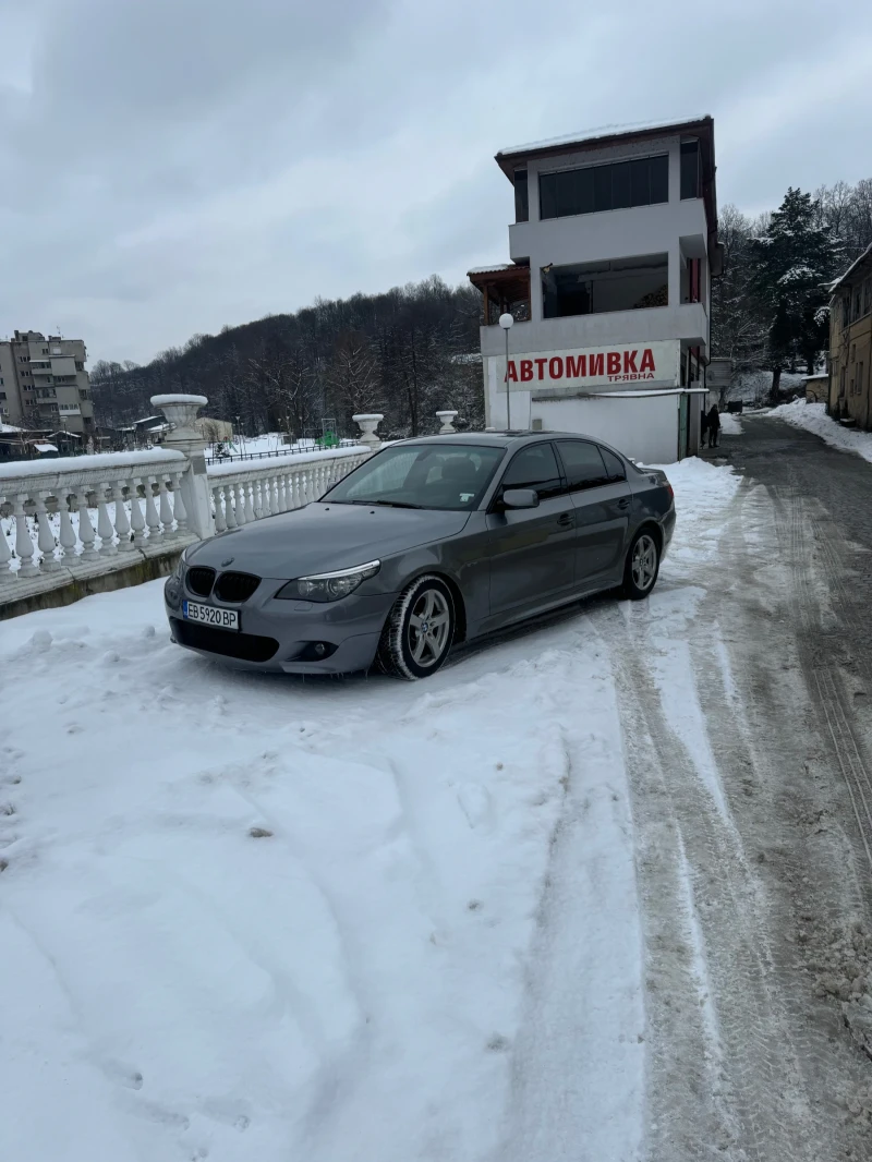 BMW 530 Пълен Мпакет, Фейслифт , снимка 6 - Автомобили и джипове - 53032245