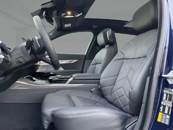 BMW i7 M70 xDrive = Shadow Line = Гаранция, снимка 5 - Автомобили и джипове - 53914673