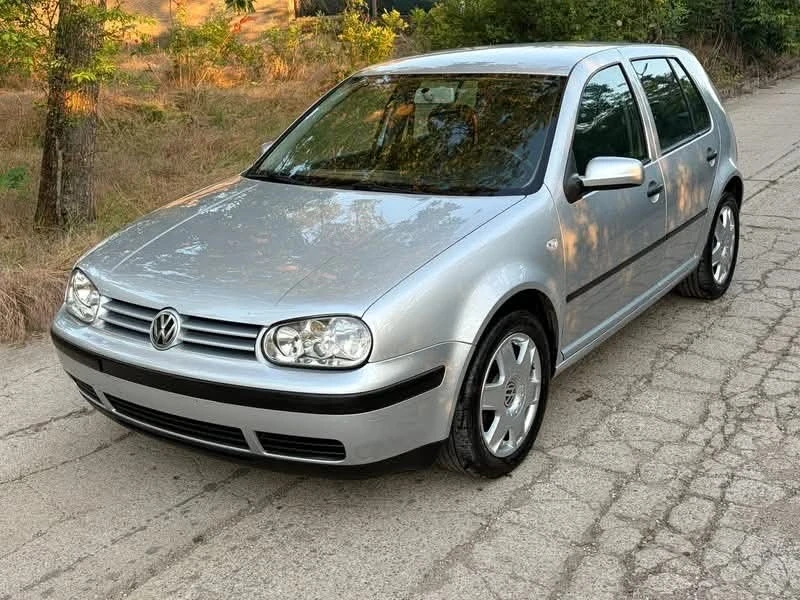 VW Golf 1.9 TDI, 90 к, снимка 2 - Автомобили и джипове - 54884951