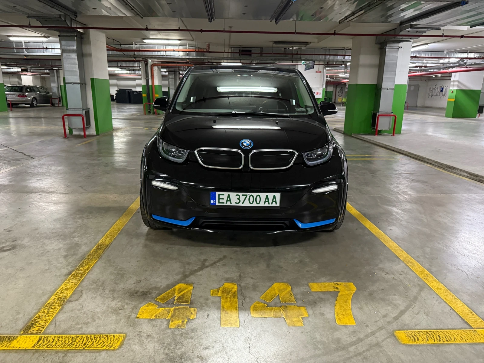 BMW i3 S 120kW Гаранция / зимни гуми - изображение 2