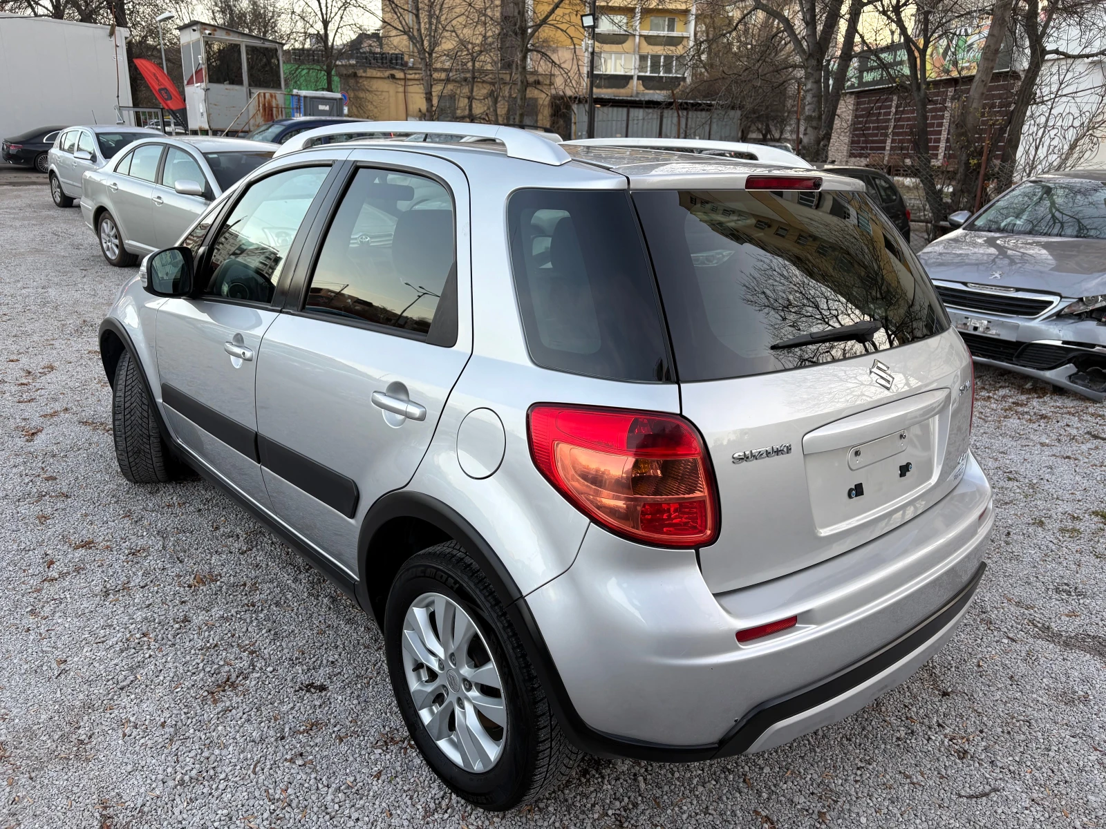 Suzuki SX4 1.6 газ инж/NAVI/4x4 - изображение 6