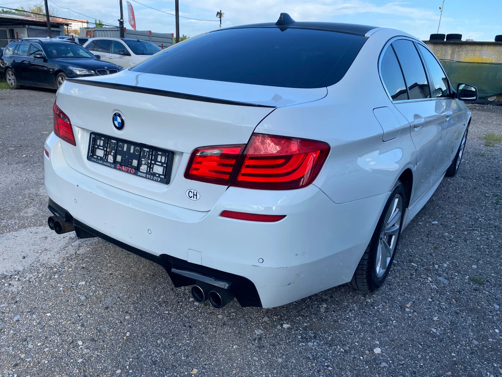 BMW 525 M ПАКЕТ* 6 СКОРОСТИ* ПОДГРЕВ* КОЖА* НАВИГАЦИЯ - изображение 6
