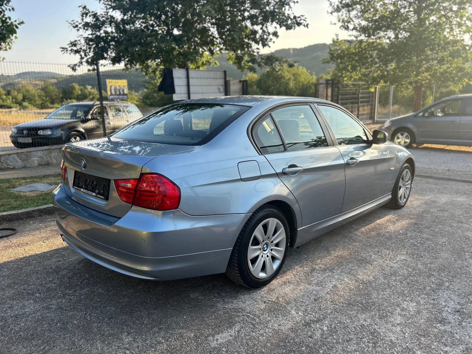 BMW 318 i - изображение 3