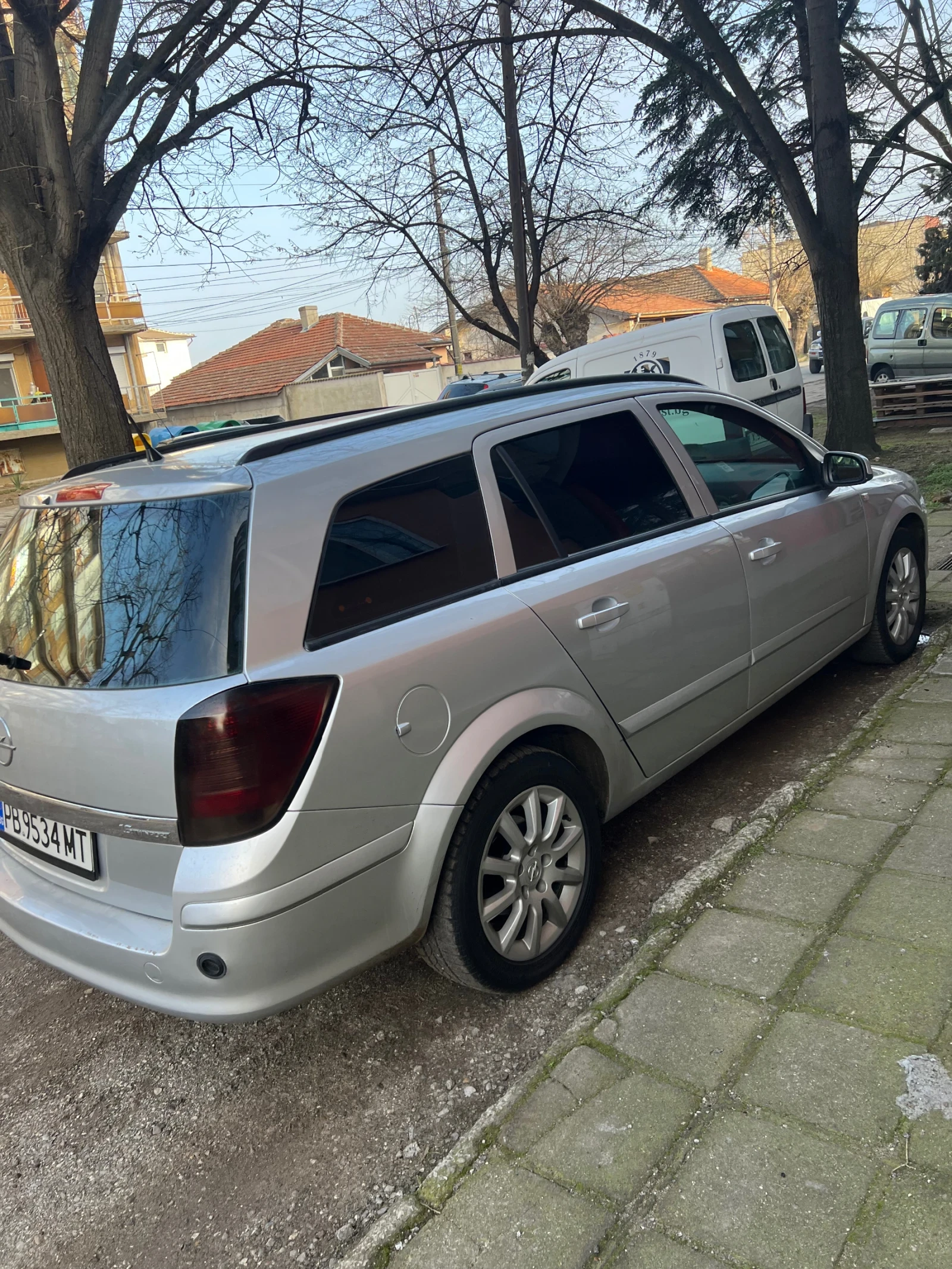 Opel Astra 1.6 - изображение 3