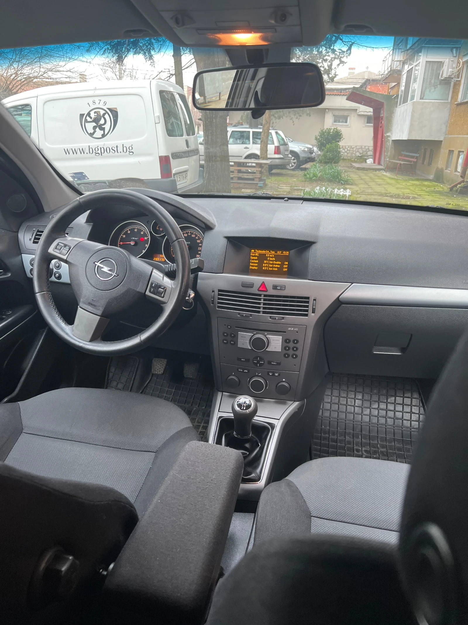 Opel Astra 1.6 - изображение 4