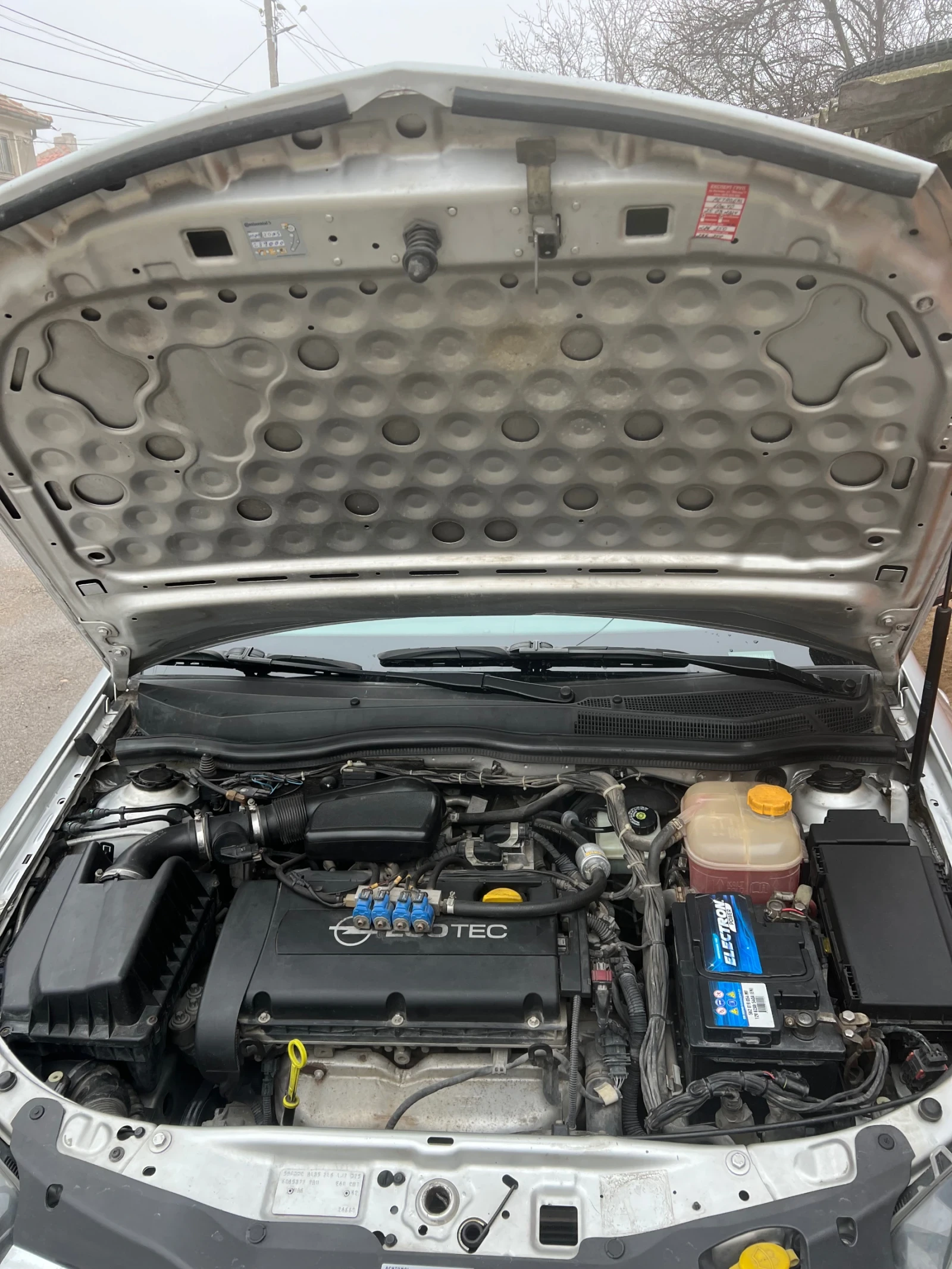 Opel Astra 1.6 - изображение 5