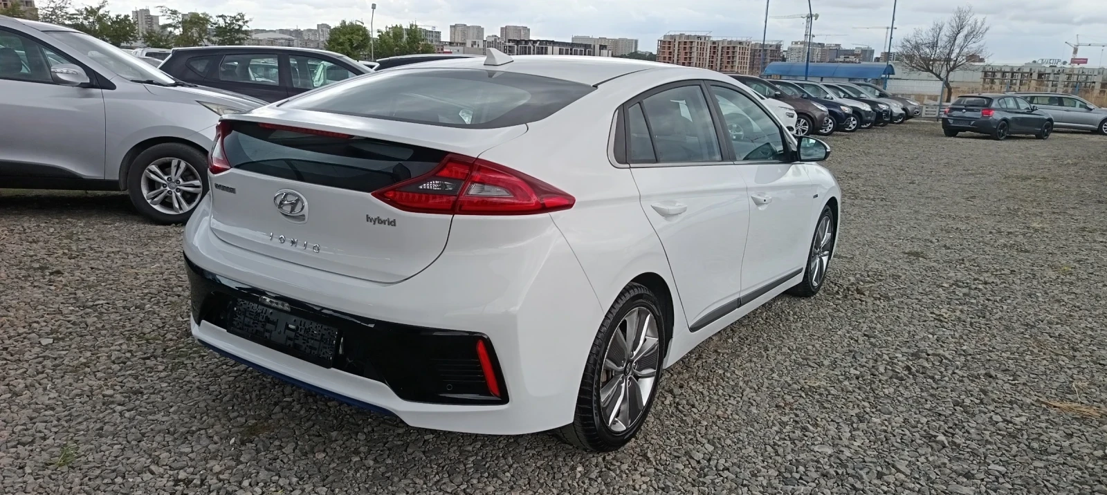 Hyundai Ioniq 1.6 Hybrid * Италия  - изображение 4