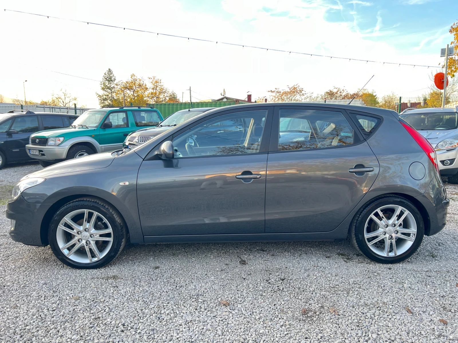 Hyundai I30 2.0* ШВЕЙЦАРИЯ* КОЖА*  - изображение 8