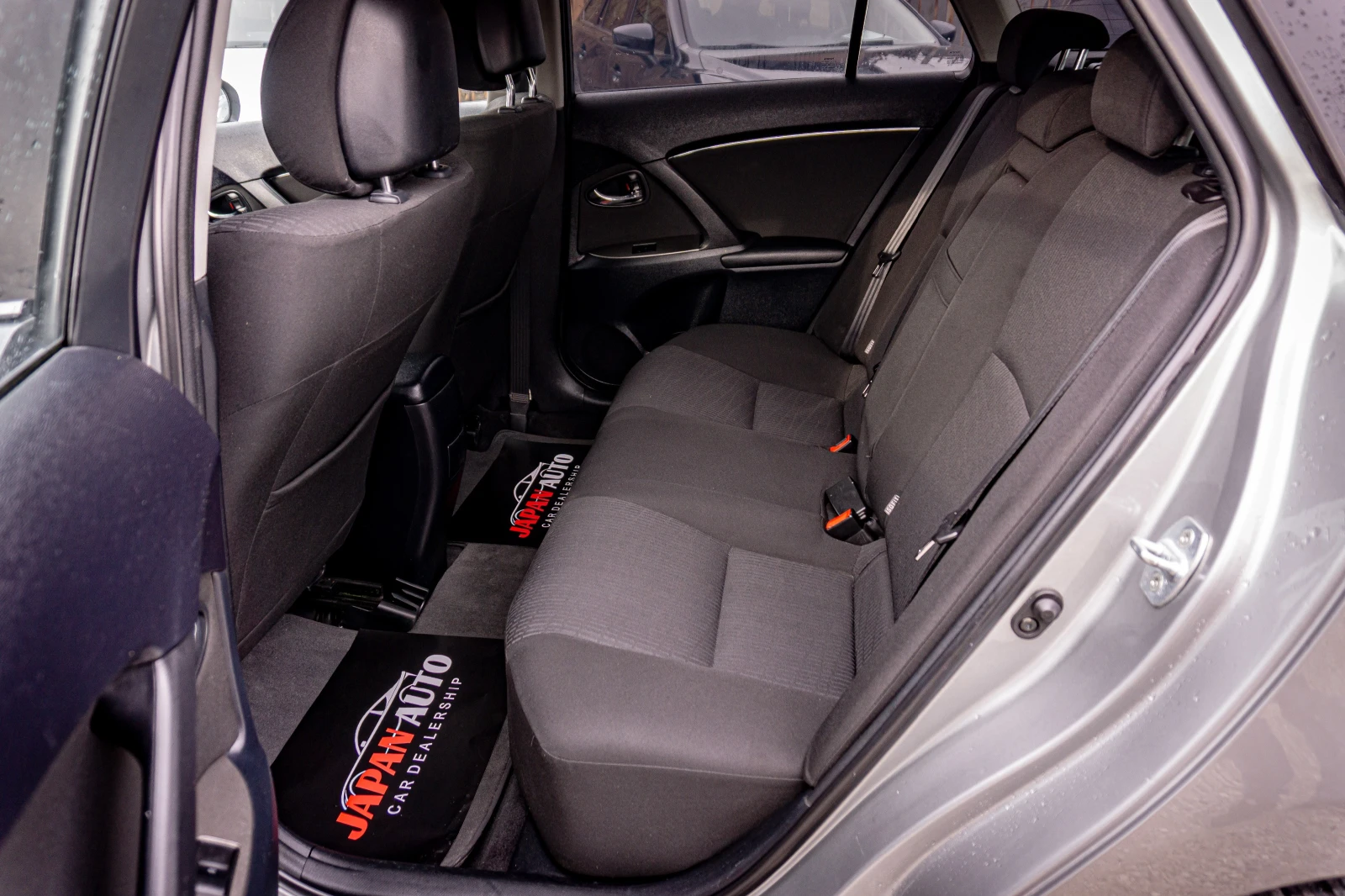 Toyota Avensis 1.8 VVT-i |    | Mobile.bg   14