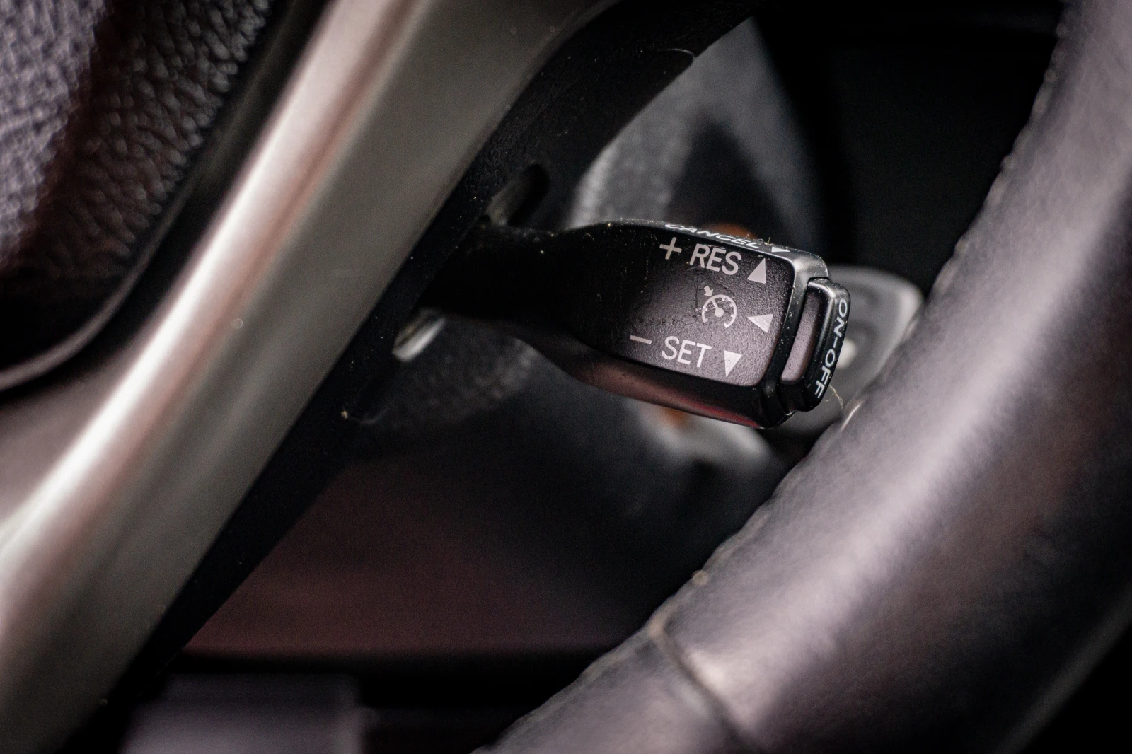 Toyota Avensis 1.8 VVT-i |    | Mobile.bg   15