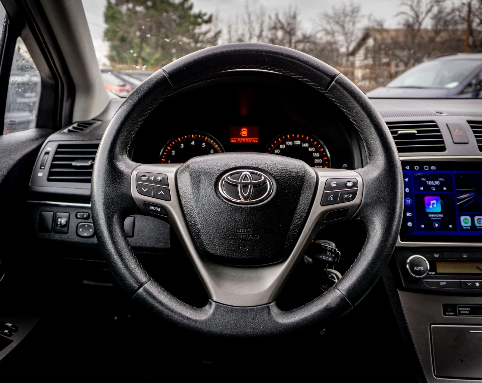 Toyota Avensis 1.8 VVT-i | С ГАРАНЦИЯ  - изображение 8