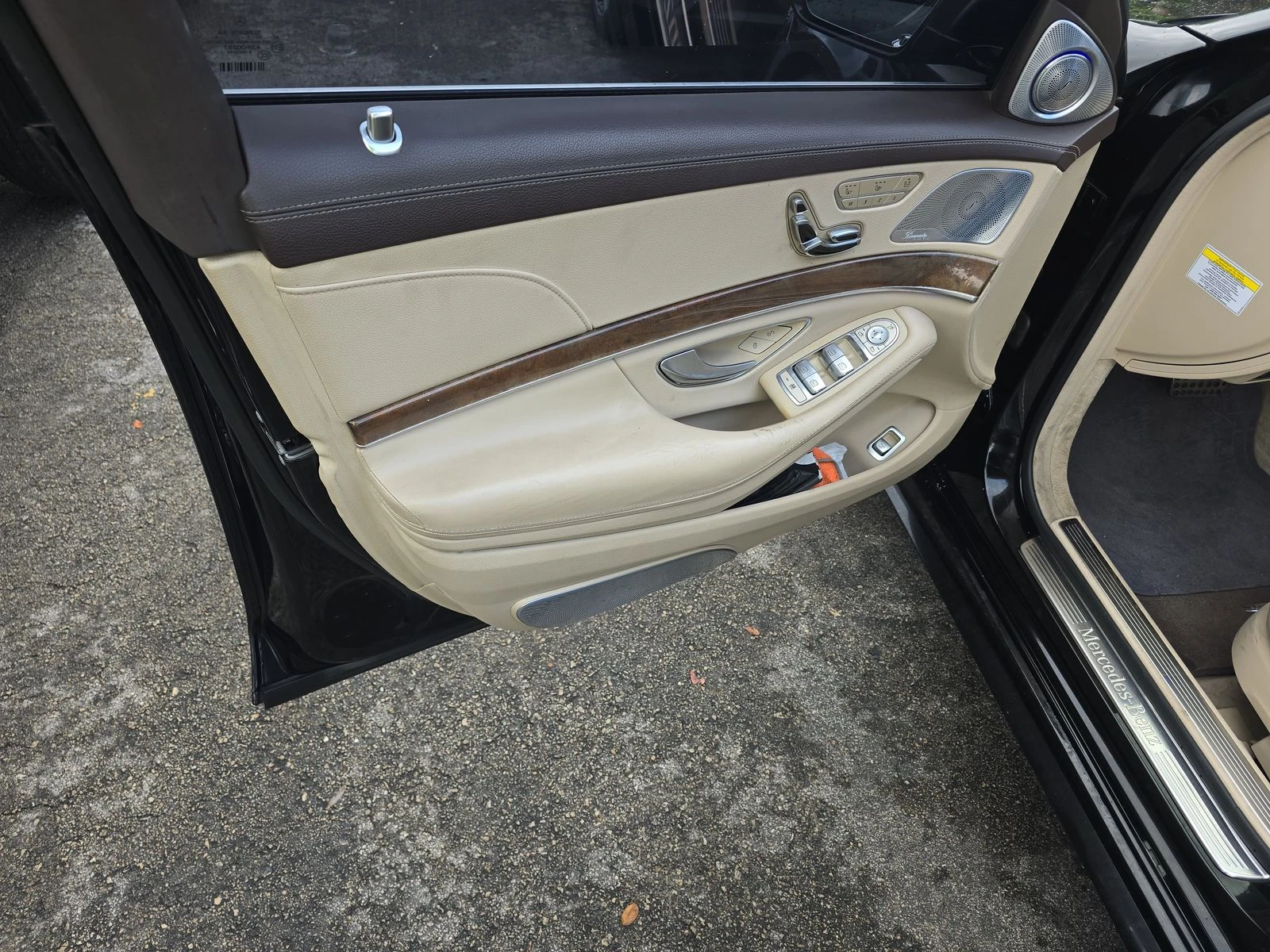 Mercedes-Benz S 550  - изображение 8