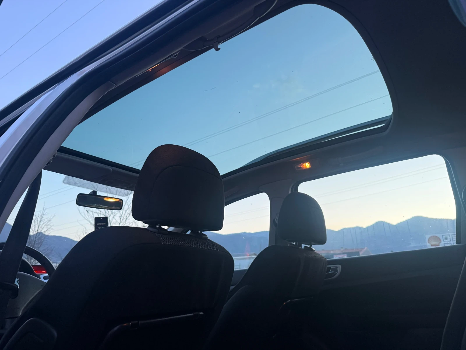 Peugeot 307 1.6 HDI 6+ 1, снимка 9 - Автомобили и джипове - 53818543