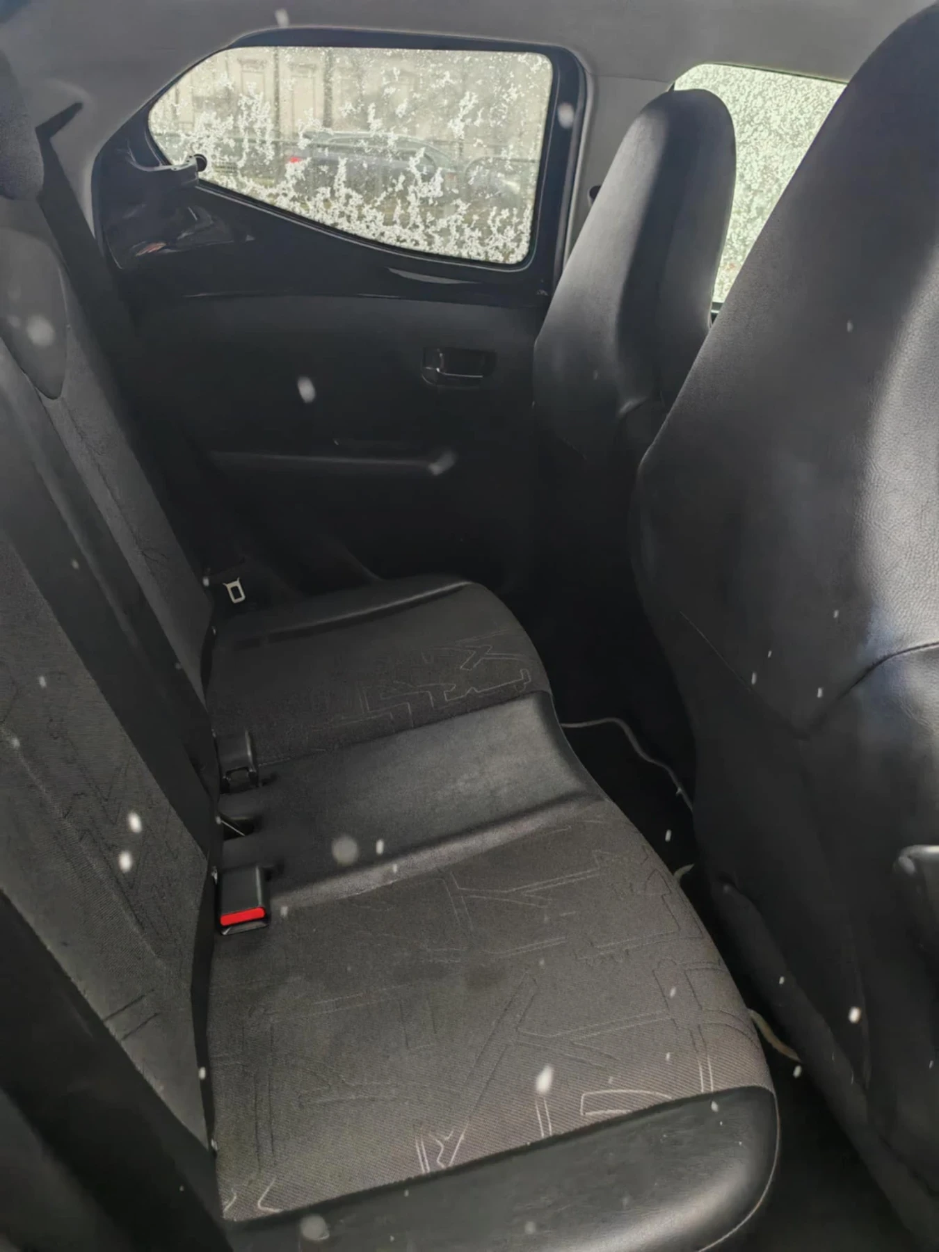 Toyota Aygo, снимка 9 - Автомобили и джипове - 54068417