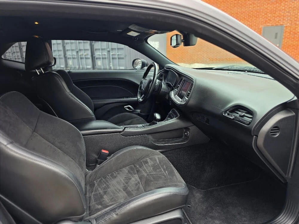 Dodge Challenger GT* AWD* АвтоКредит* (ЦЕНА ДО БГ), снимка 3 - Автомобили и джипове - 54114260