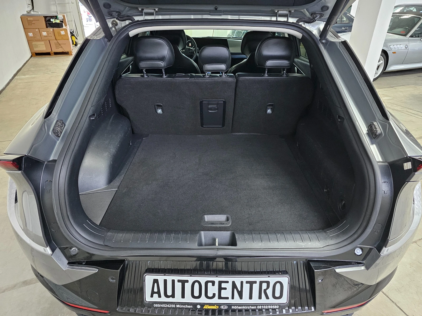 Kia EV6 AWD Термопомпа Кожа Germany, снимка 15 - Автомобили и джипове - 54248356