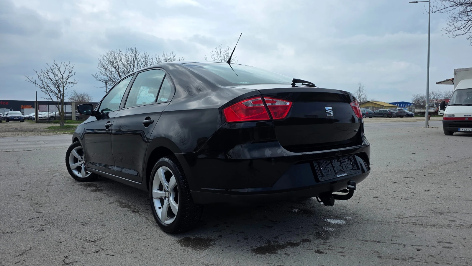 Seat Toledo АВТОМАТ, снимка 4 - Автомобили и джипове - 54367141