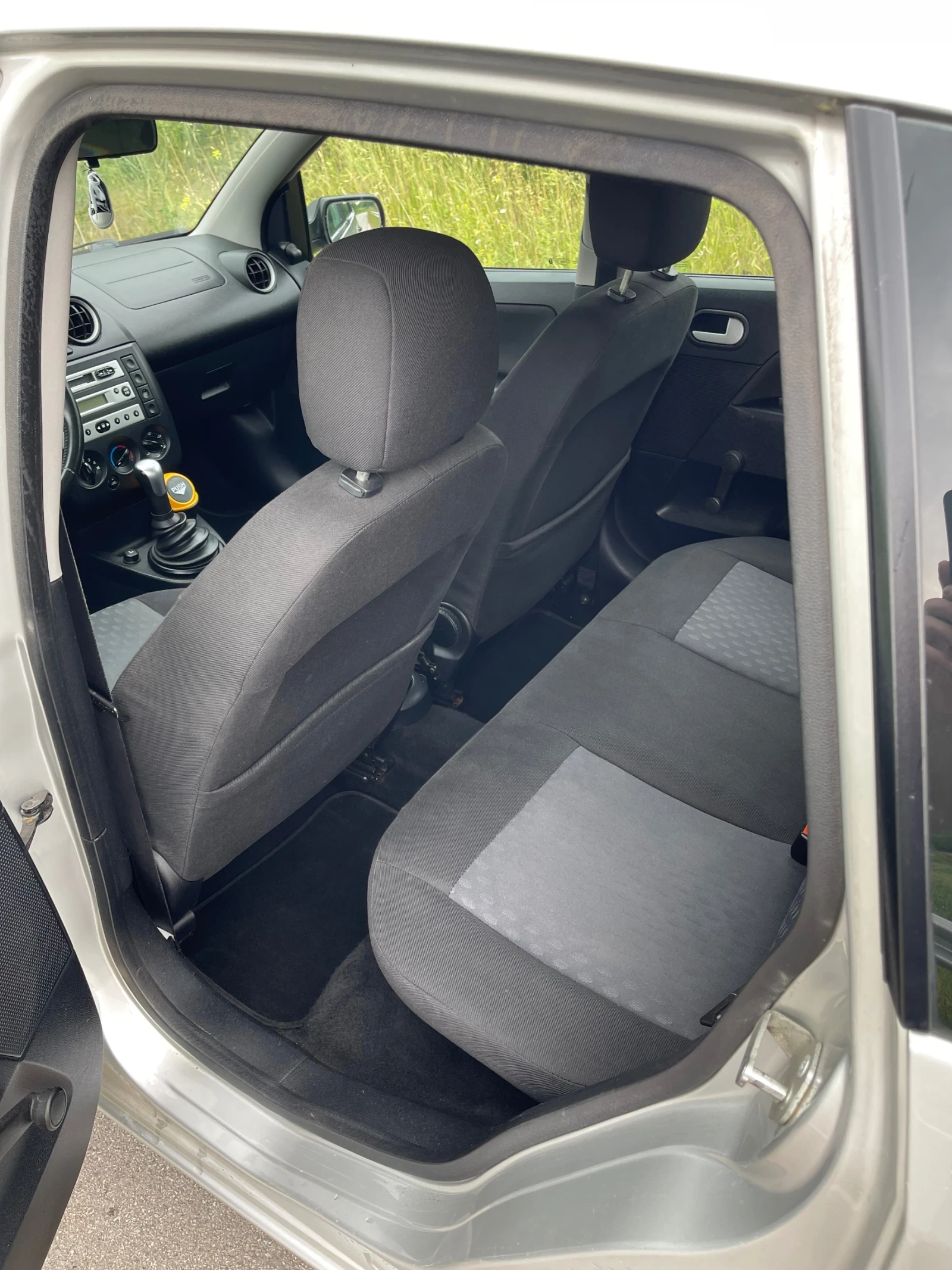 Ford Fiesta, снимка 13 - Автомобили и джипове - 54751548