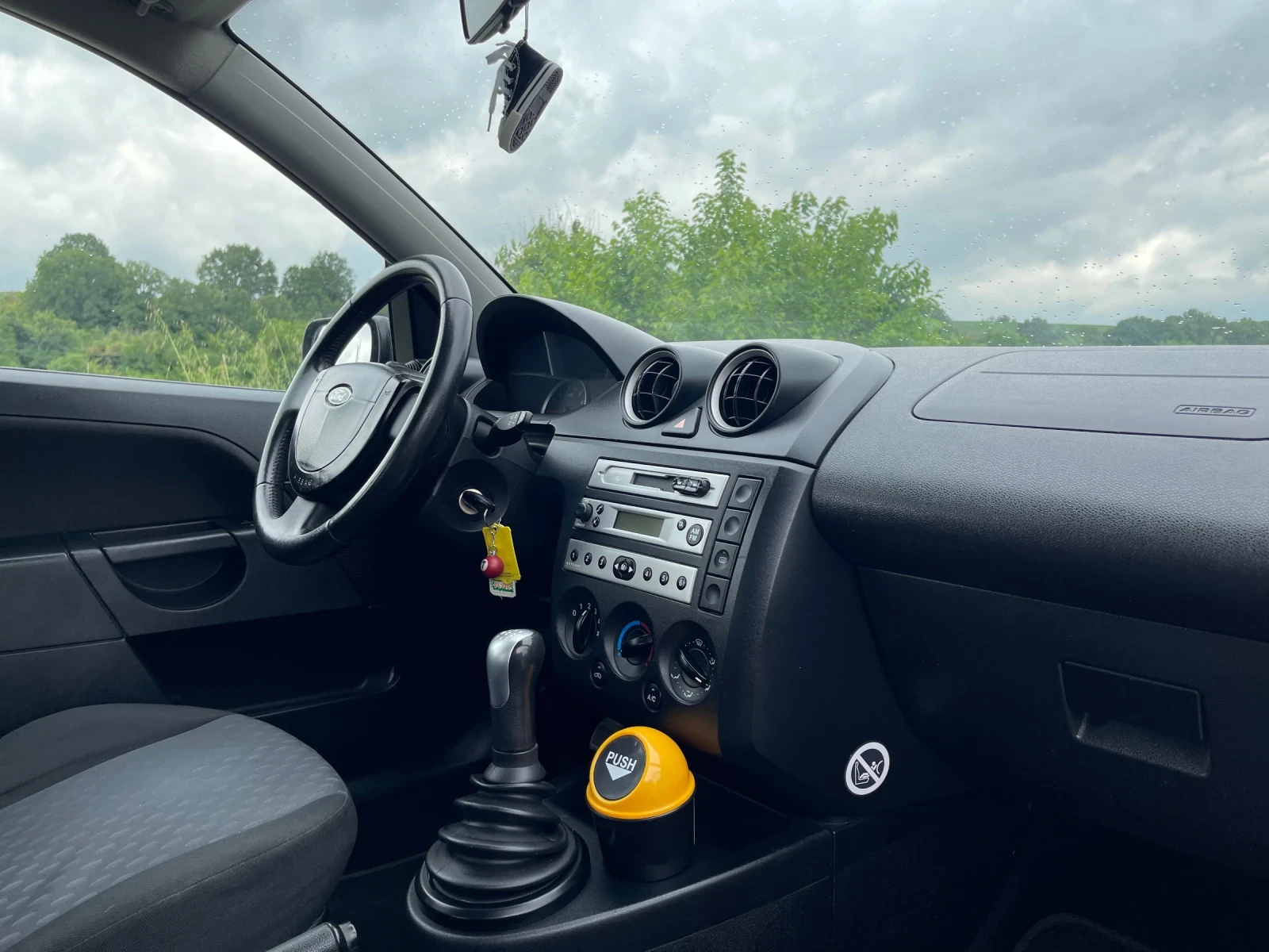 Ford Fiesta, снимка 10 - Автомобили и джипове - 54751548