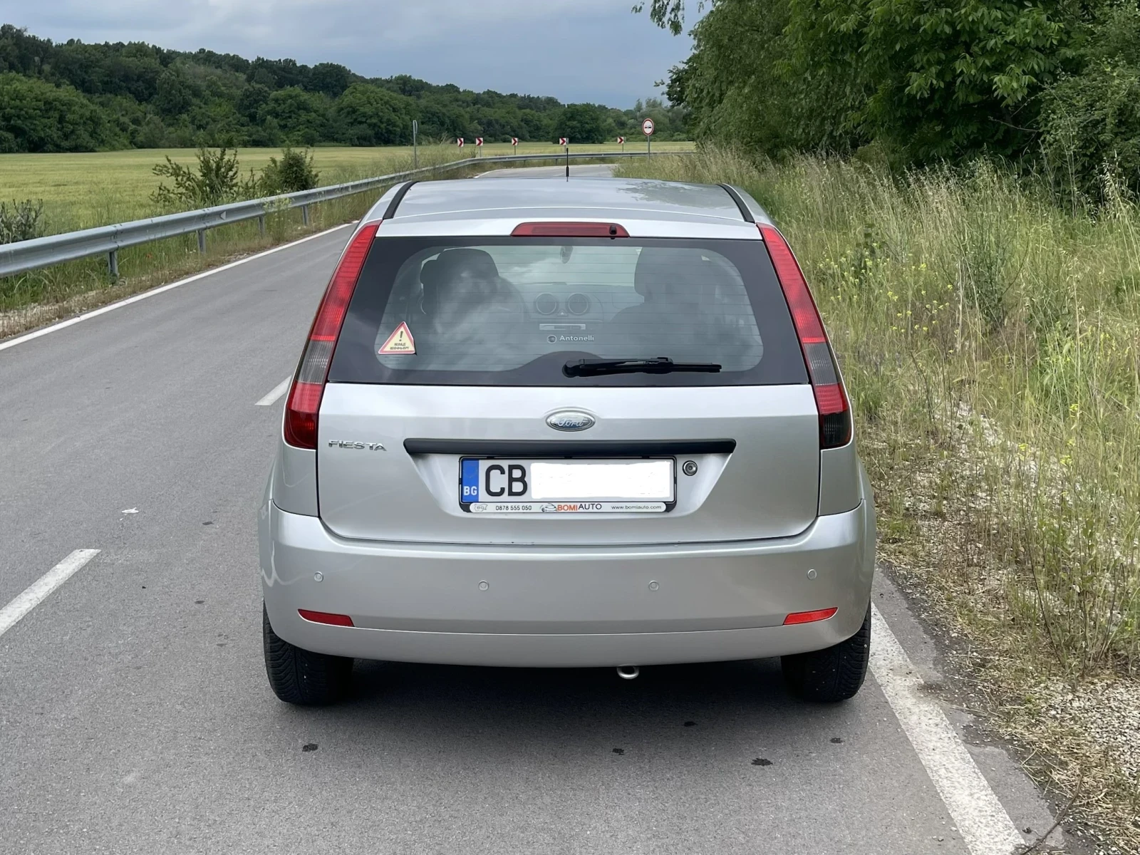 Ford Fiesta, снимка 6 - Автомобили и джипове - 54751548