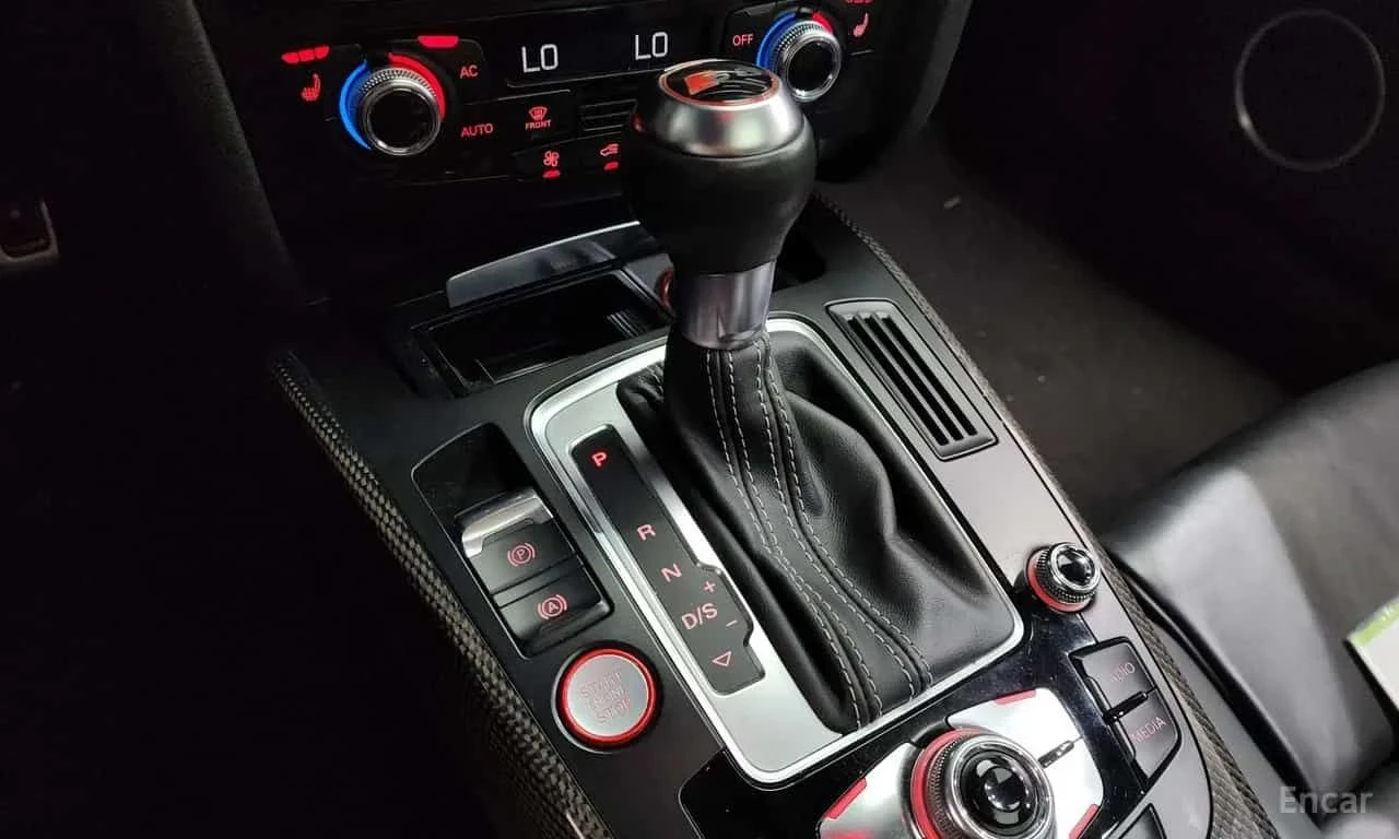 Audi S5 3.0 TFSI Quattro  CARFAX, снимка 9 - Автомобили и джипове - 55545551