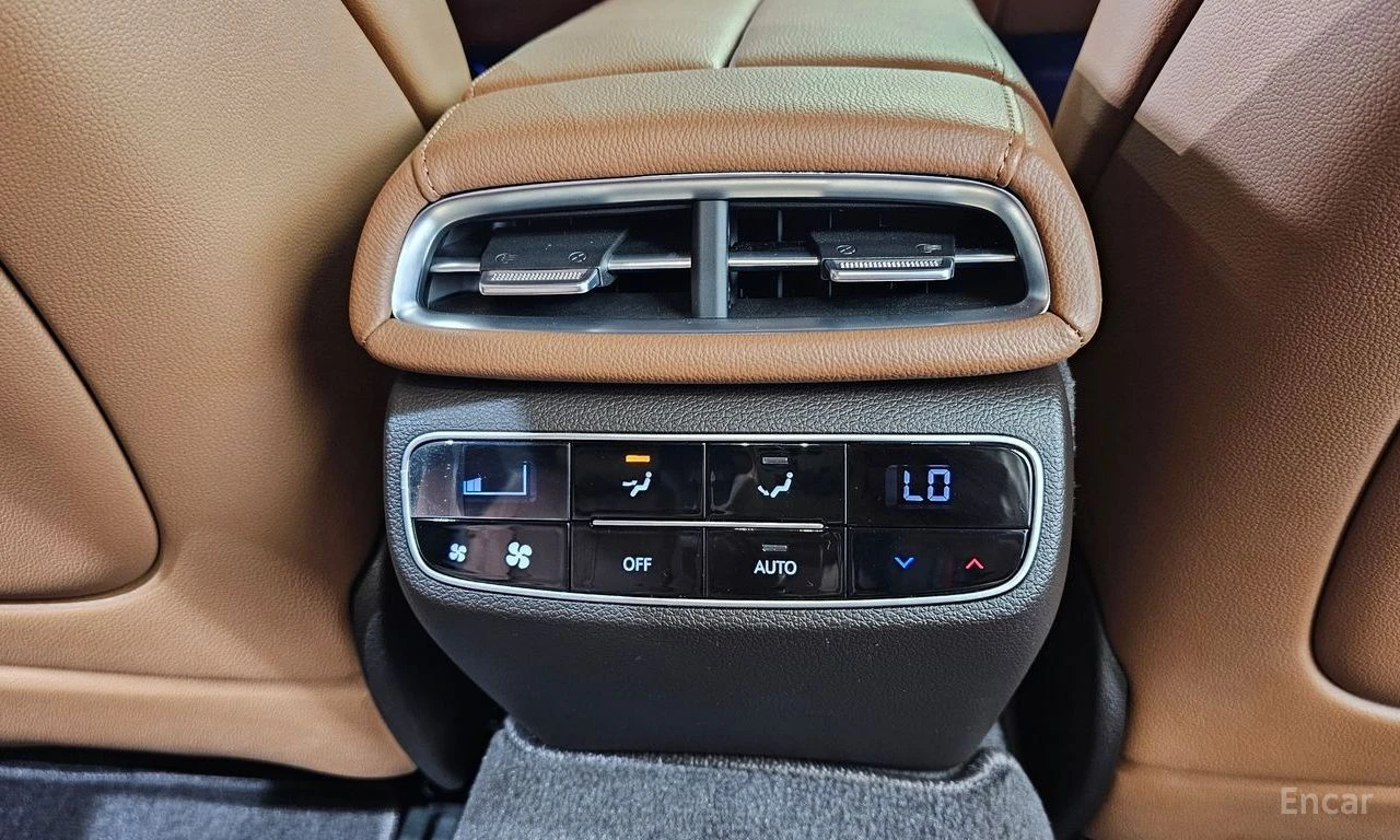 Genesis G80 3.5T AWD* DISTRONIC* 360* ХЕДЪП* ПОДГРЕВ* ОБДУХ* , снимка 17 - Автомобили и джипове - 55691391