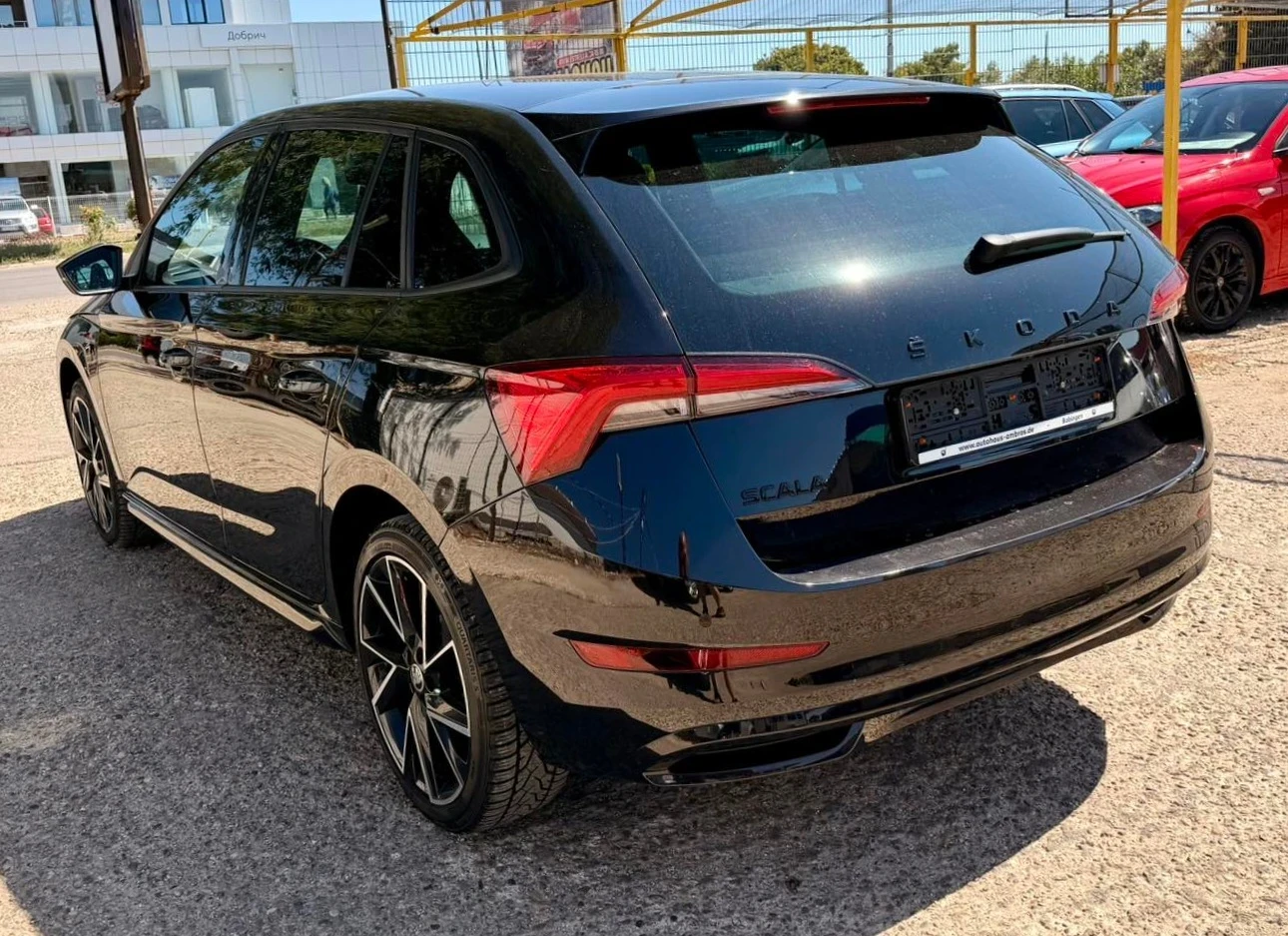 Skoda Scala 1.5 TSI DSG Monte Carlo * Virtual Cockpit * Pano  , снимка 3 - Автомобили и джипове - 55988759