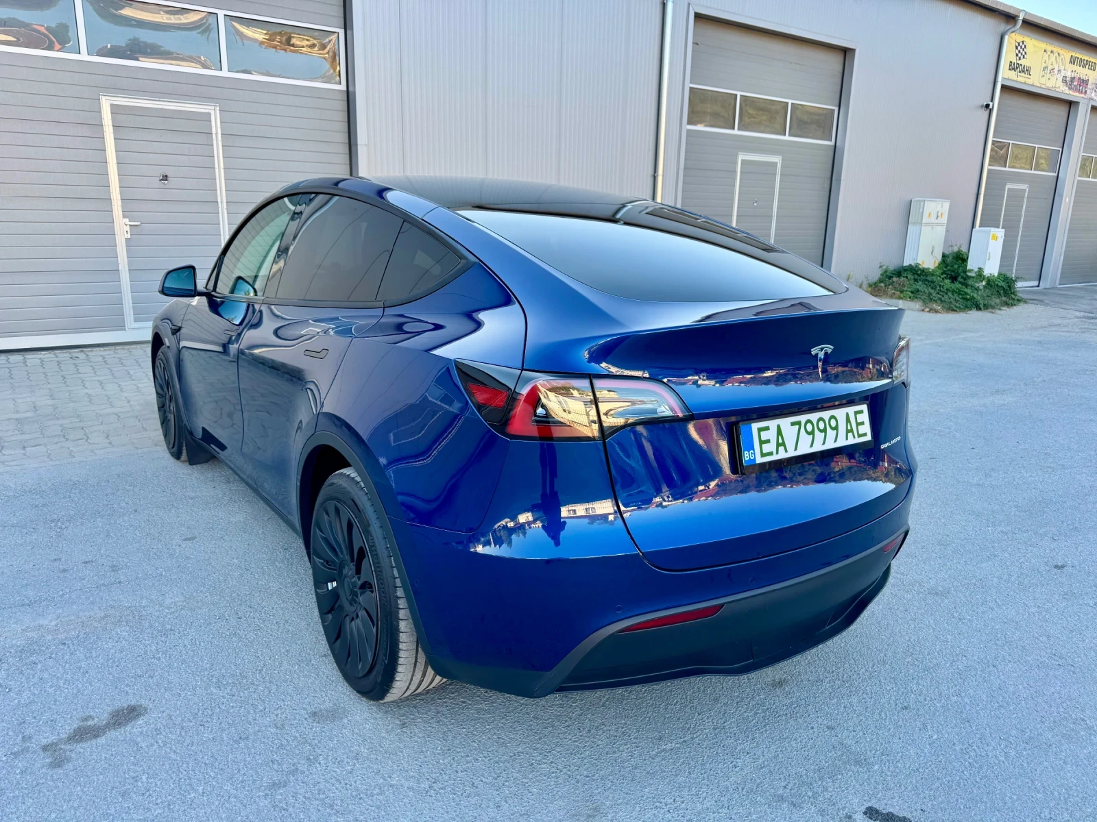 Tesla Model Y LRDM/Гаранция, снимка 7 - Автомобили и джипове - 56010409