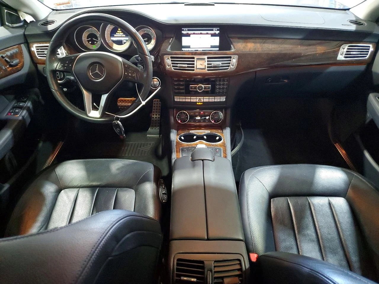 Mercedes-Benz CLS 55 AMG 4.6l Cls 550 4Matic, снимка 8 - Автомобили и джипове - 56133627