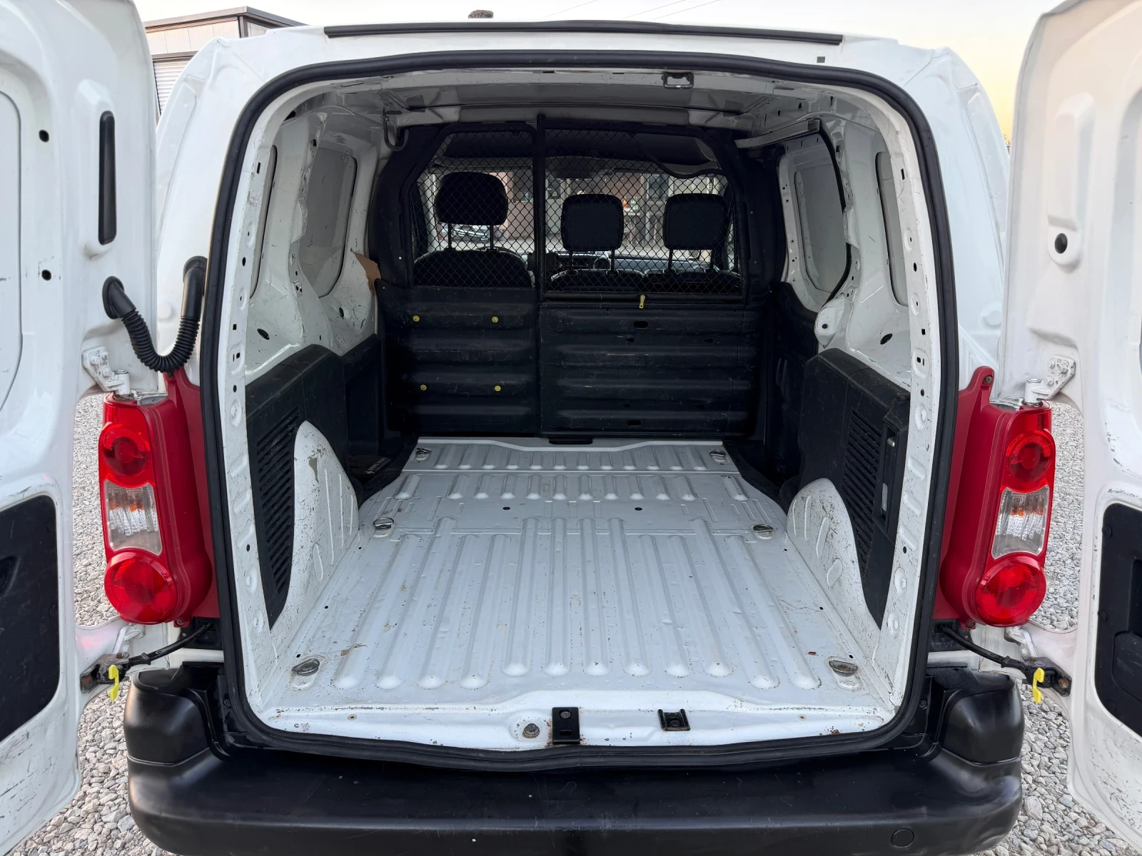 Citroen Berlingo 1.6HDI-75PS-�������� | Mobile.bg � ����������� 12