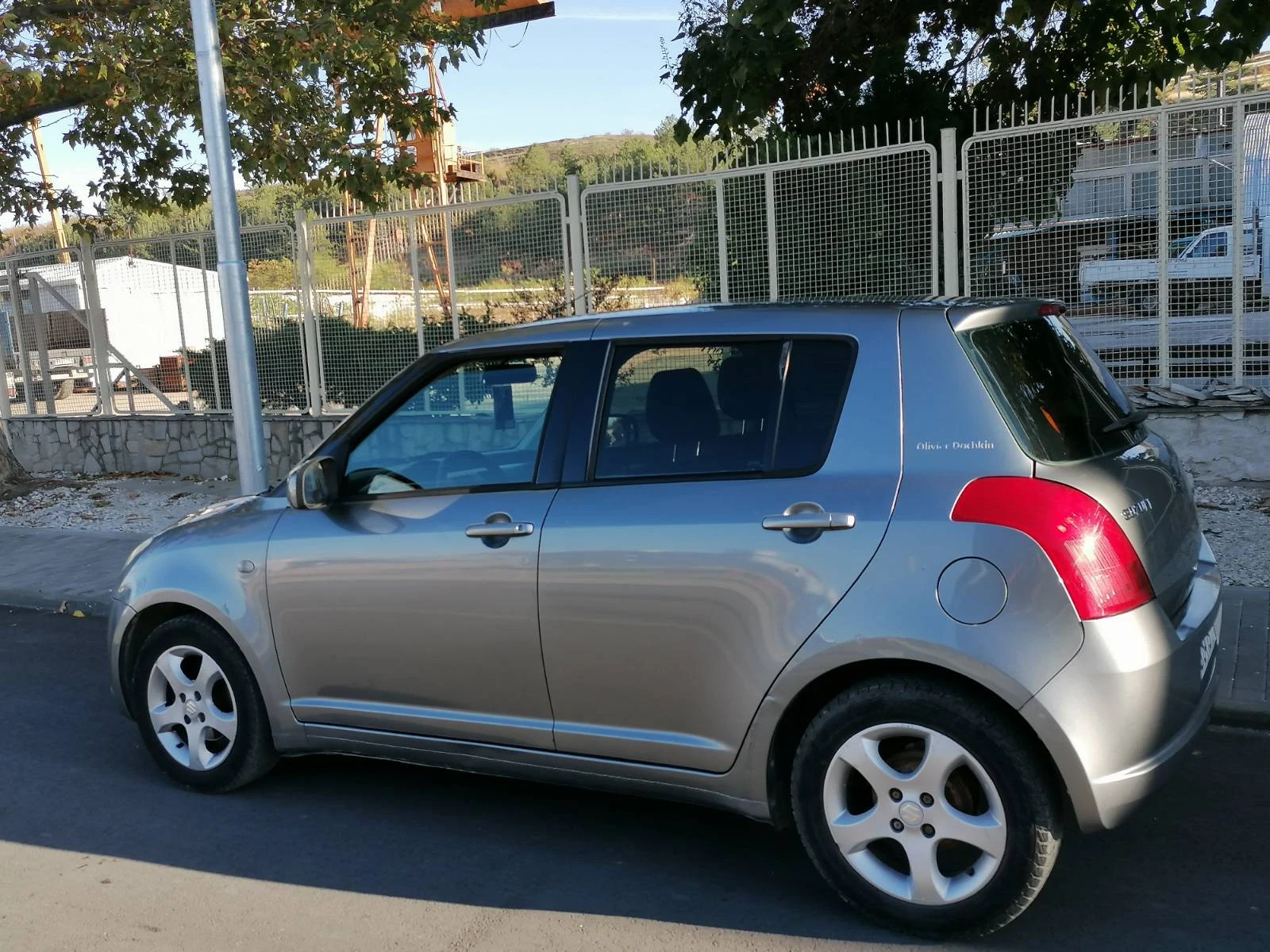 Suzuki Swift, снимка 13 - Автомобили и джипове - 56639233