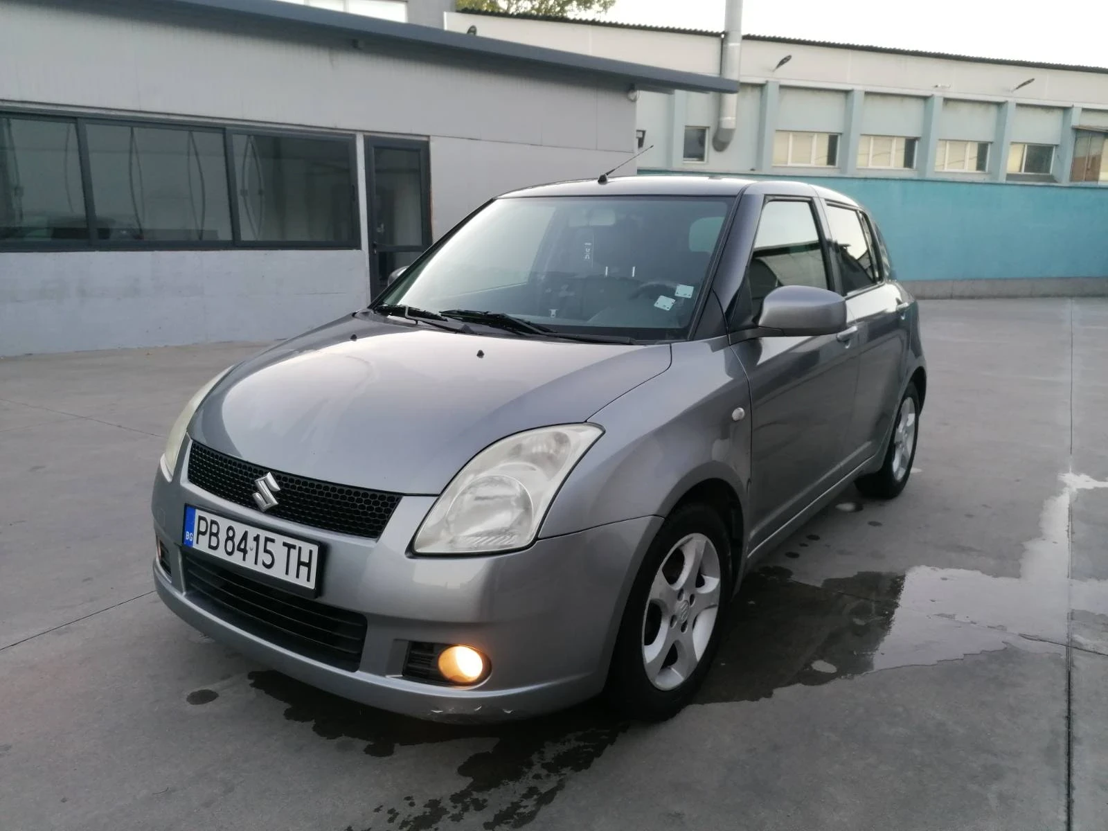 Suzuki Swift, снимка 16 - Автомобили и джипове - 56639233