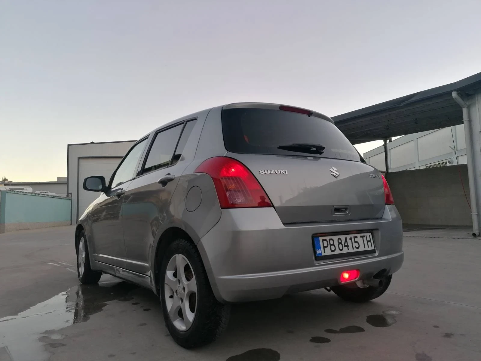 Suzuki Swift, снимка 3 - Автомобили и джипове - 56639233