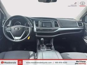 Toyota Highlander * ПРЕДСТАВИТЕЛСТВО * CARFAX * ПОДГРЕВИ * КАМЕРА, снимка 17 - Автомобили и джипове - 53671008