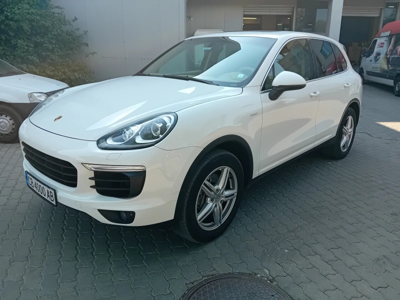 Porsche Cayenne 3.0TDI Facelift, снимка 1 - Автомобили и джипове - 47060761