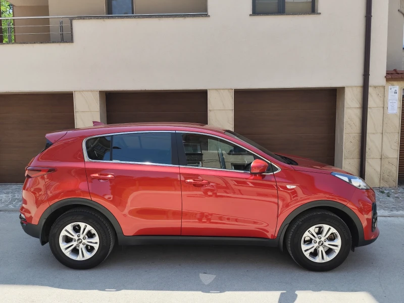 Kia Sportage 1.6, снимка 7 - Автомобили и джипове - 52447418