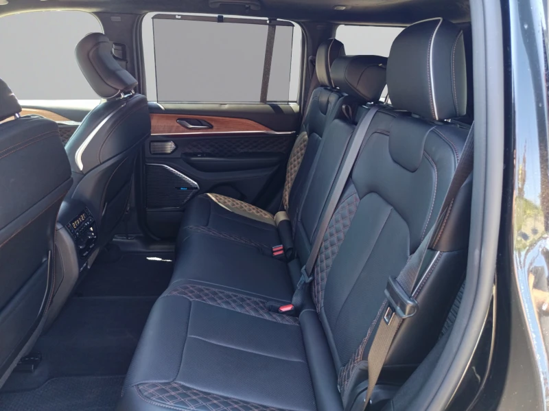 Jeep Grand cherokee SUMMIT PHEV 380HP, снимка 15 - Автомобили и джипове - 51019618