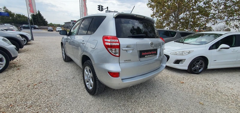 Toyota Rav4 2.2 D4D CROSSOVER EXCLUSIVE, снимка 5 - Автомобили и джипове - 51625328