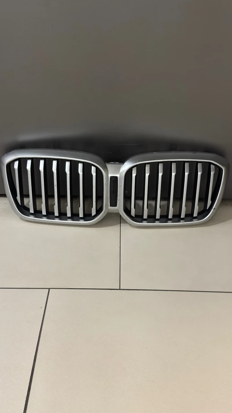 BMW X3 Предна и задна брони бъбреци и лайсни, снимка 10 - Автомобили и джипове - 52326219