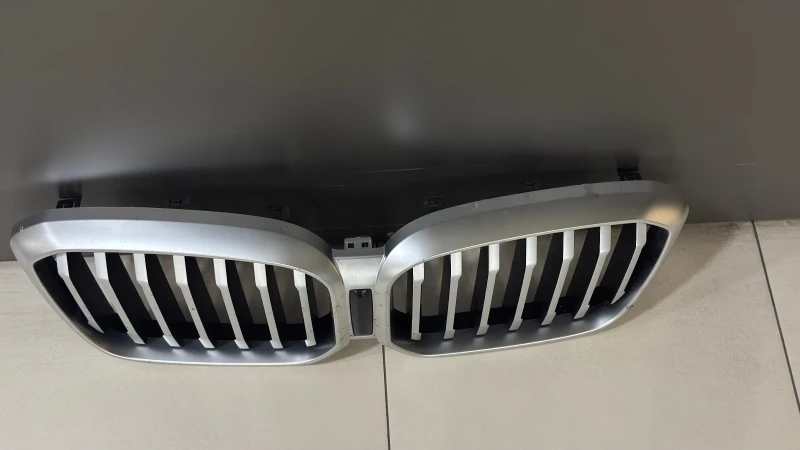 BMW X3 Предна и задна брони бъбреци и лайсни, снимка 11 - Автомобили и джипове - 52326219