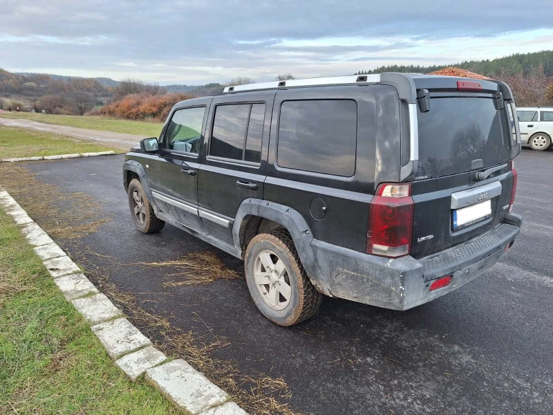 Jeep Commander, снимка 2 - Автомобили и джипове - 52460463