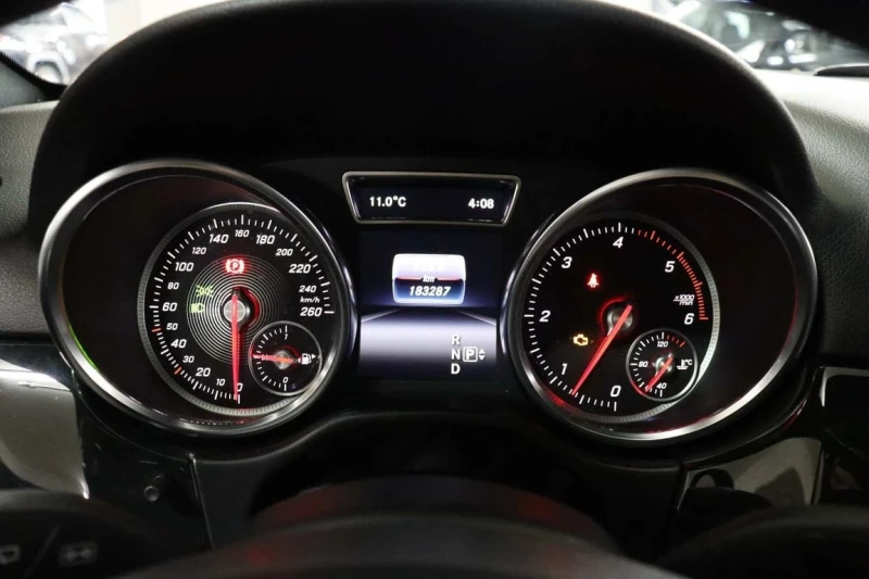 Mercedes-Benz GLE 350d  CARFAX, снимка 8 - Автомобили и джипове - 52663215