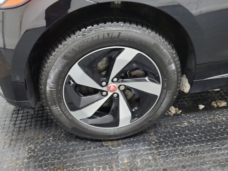 Jaguar F-PACE * P250 S * CARFAX * ЦЕНА ДО БГ, снимка 14 - Автомобили и джипове - 53236768