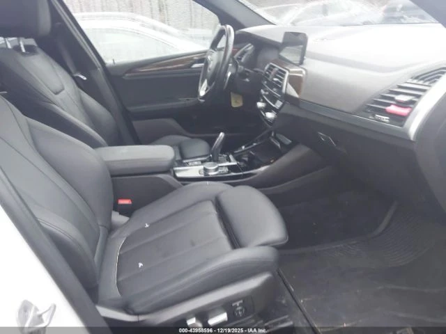 BMW X3 XDRIVE30I - изображение 10