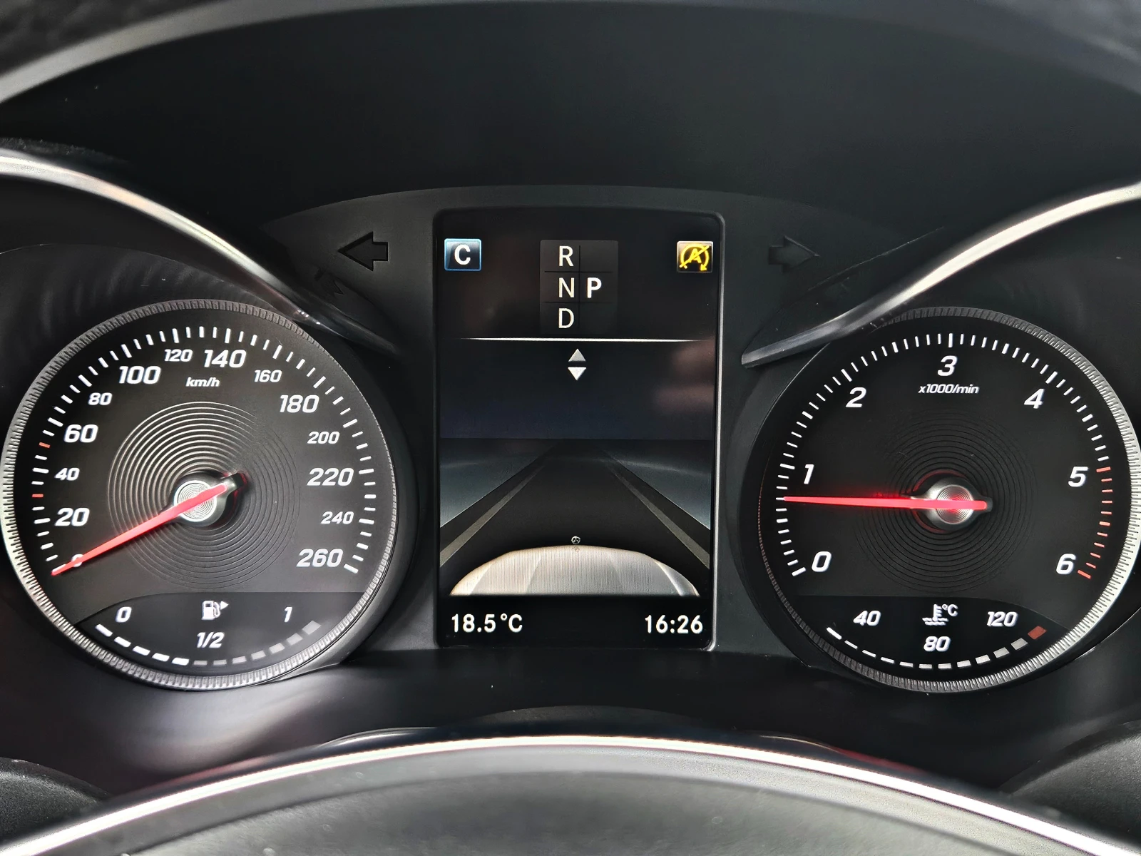 Mercedes-Benz GLC 220 AMG/9G/GERMANY/LED/CAR PLAY/ПОДГРЕВ/AMBIENT/AUTO H - изображение 9