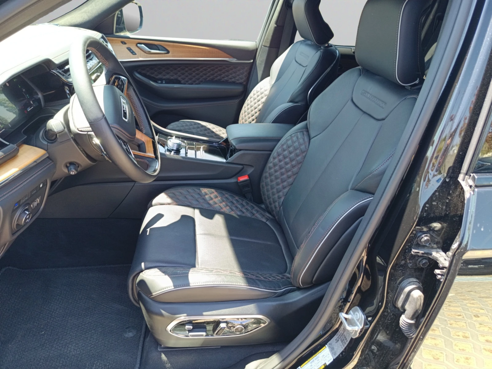 Jeep Grand cherokee SUMMIT PHEV 380HP | Mobile.bg   14